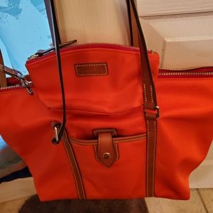 Authentic Dooney &Burke handbag